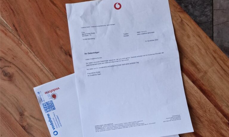 Vodafone Brief mit meinem USB Datentäger
