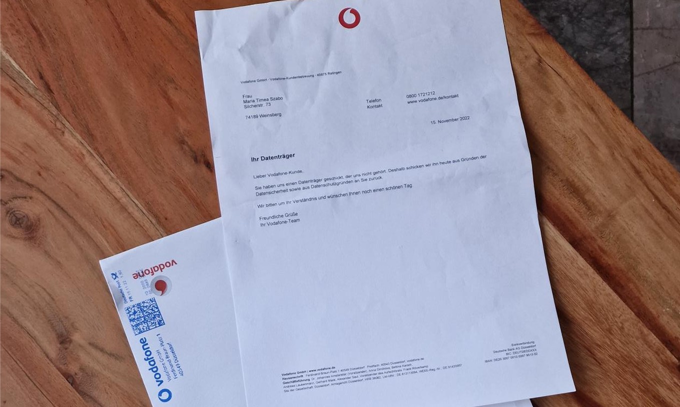 Vodafone Brief mit meinem USB Datentäger